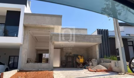 Casa em construção à venda no Condomínio Terras de São Francisco em Sorocaba