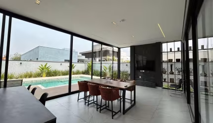 Casa com 3 suítes à venda no Condomínio Alphaville Nova Esplanada 4