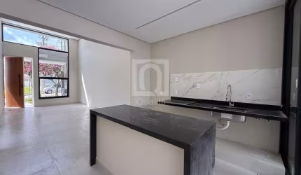 Casa térrea à venda no Condomínio Terras de São Francisco, Sorocaba SP.
