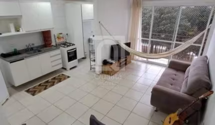 Apartamento com suíte e varanda à venda em Tatuí, SP