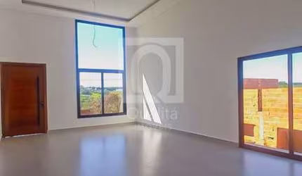 Casa em condomínio Aracoiaba da Serra