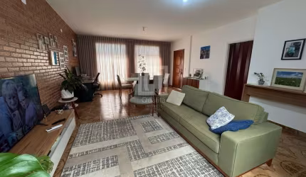 Casa térrea à venda no Jardim São Paulo em Sorocaba
