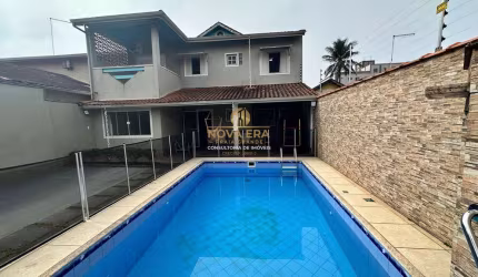 CASA ALTO PADRÃO COM PISCINA 3DORM EXCELENTE LOCALIZAÇÃO!!