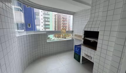 VISTA MAR 1 DORMITÓRIO/ SACADA ENVIDRAÇADA/ CHURRASQUEIRA A CARVÃO LAZER 360 MIL