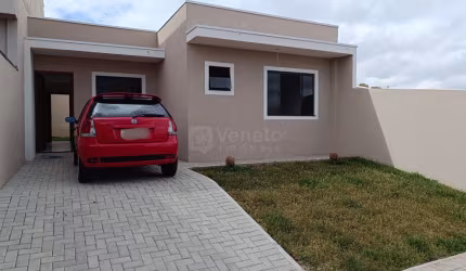 Casa à Venda no Condomínio Santa Rita – Segurança e Conforto para Sua Família!
