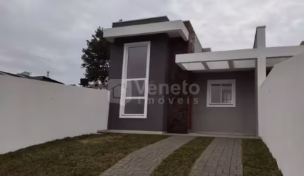 Casa com excelente espaço no  Monza