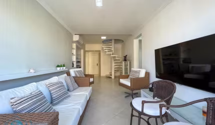 COBERTURA DUPLEX A VENDA NA ENSEADA