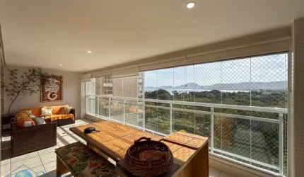 APARTAMENTO A VENDA NA ENSEADA