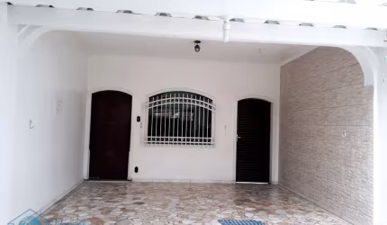 APARTAMENTO A VENDA NA ENSEADA