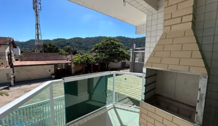 CASA A VENDA NA ENSEADA