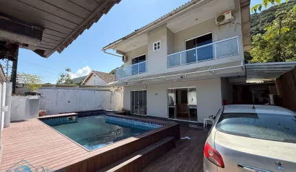 CASA PARA ALUGAR NO TOMBO