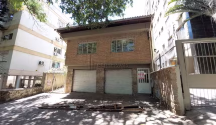 Casa à venda no bairro Auxiliadora - Porto Alegre/RS