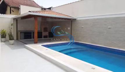 Casa com 4 dorms, Flórida, Praia Grande
