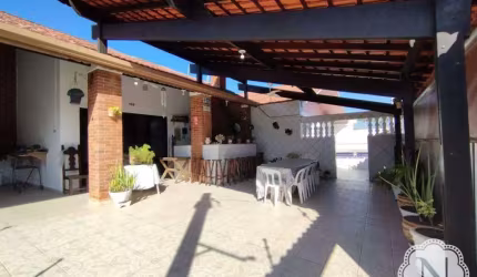 Casa à venda no Jardim Suarão, Itanhaém