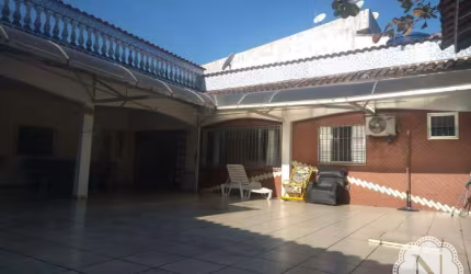 Casa à venda com 3 quartos no bairro Jardim Suarão