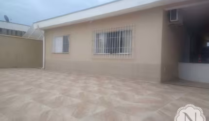 Casa à venda com 3 quartos no bairro Umuarama