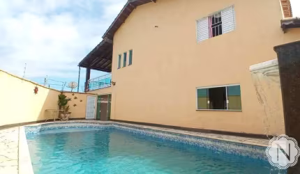 Casa com piscina à venda próximo a praia - Gaivota - Itanhaém SP