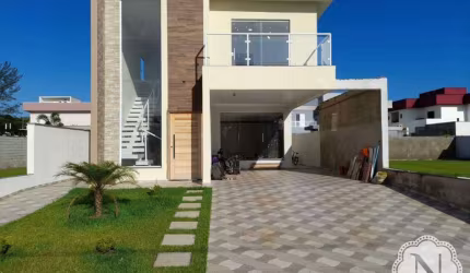 Sobrado à venda com 3 quartos no bairro Tupy