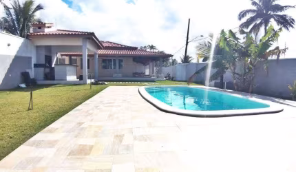 Casa à venda com 5 quartos no bairro Nova Itanhaém (Praia)