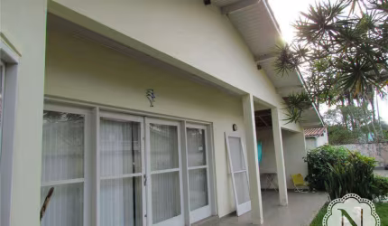 Casa à venda com 3 quartos no bairro Marrocos