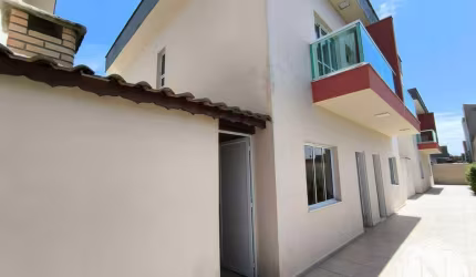 Sobrado à venda com 2 quartos no bairro Cibratel