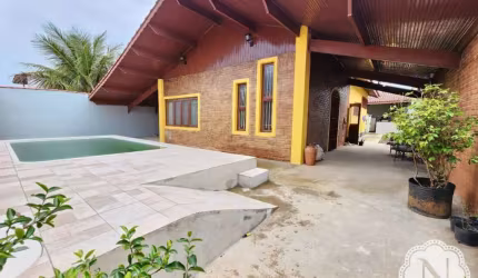 Casa à venda com 3 quartos no bairro Gaivota (Praia)