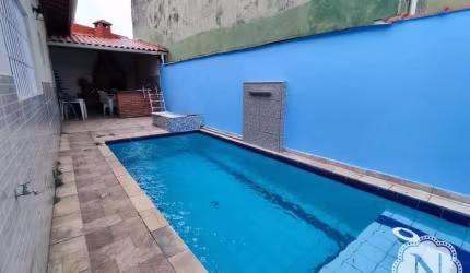 Casa à venda com 3 quartos no bairro Bopiranga