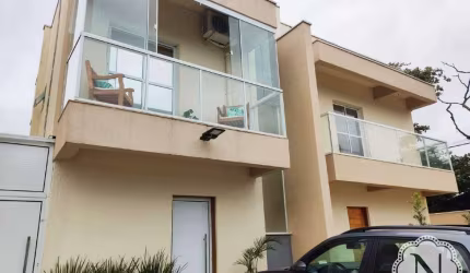 Sobrado no bairro Suarão