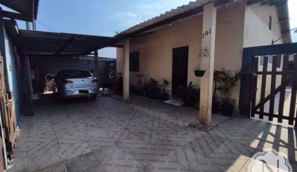 Casa à venda com 3 quartos no bairro Umuarama
