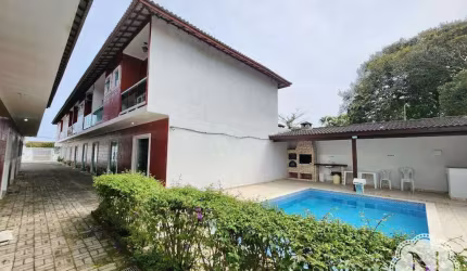 Sobrado à venda com 2 quartos no bairro Suarão