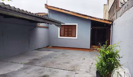 Casa à venda com 2 quartos no bairro Ivoty