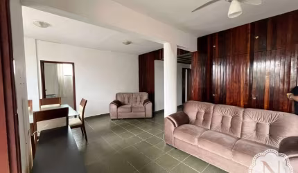 Apartamento pé na areia no Centro de Itanhaém