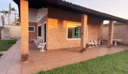 Casa para aluguel com 3 quartos no bairro Cibratel