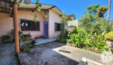 Casa à venda com 2 quartos no bairro Guapiranga
