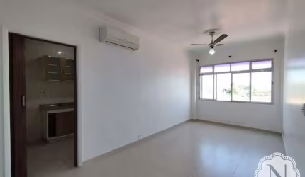 Apartamento à venda no Centro de Itanhaém!