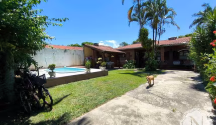 Casa à venda com 4 quartos no bairro Tupy