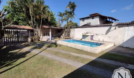 Casa à venda com 3 quartos no bairro Jardim Suarão