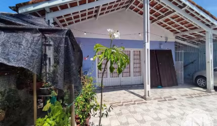 Casa à venda com 3 quartos no bairro Nova Itanhaém
