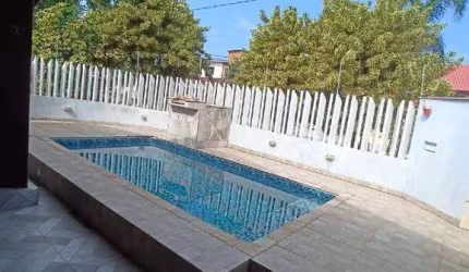Casa à venda com 4 quartos no bairro Bopiranga