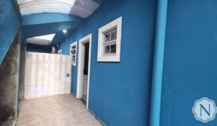 Casa para aluguel com 1 quarto no bairro Laranjeiras