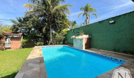 Casa a venda no Tupy com terreno de 250 mts
