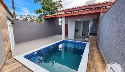 Casa à venda com 2 quartos no bairro Nova Itanhaém (Interior)
