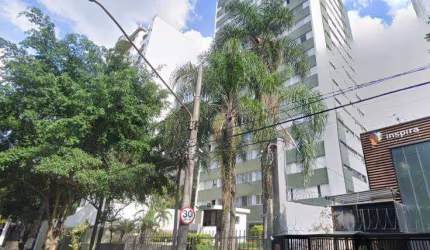 Apartamento com 3 dormitórios para alugar, 100 m² por R$ 5.368,87/mês - Moema - São Paulo/SP