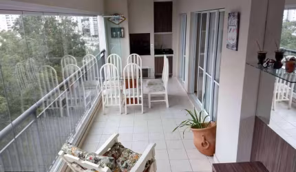 Apto a venda no condomínio Auge Home Resort - Centro SBC. Com 147 m², 4 quartos, 2 suítes, sacada com churrasqueira e 2 vagas com depósito privativo