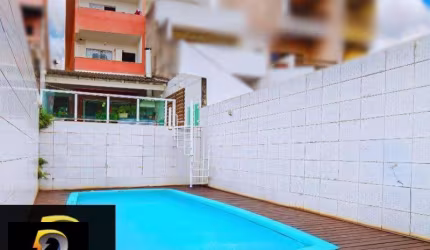 Sobrado para venda com 255 m² no Jardim Nossa Senhora do Carmo, com 3 dormitórios, sendo 2 suítes, área de lazer com piscina e churrasqueira, 2 vagas.