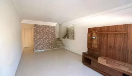 Sobrado à venda em São Paulo, Cupecê, com 3 quartos, 129m²