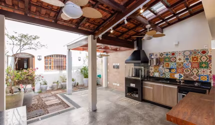 Casa com 2 quartos à venda na Rua Padre Leonardo, Campo Belo, São Paulo, 136 m2 por R$ 980.000