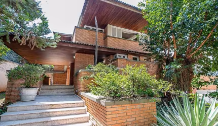Casa à venda em São Paulo, Jardim Cordeiro, com 4 quartos, 1023m²