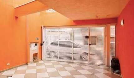 Não perca essa oportunidade única! Venha morar em um sobrado excelente na Vila Bela por um valor maravilhoso!