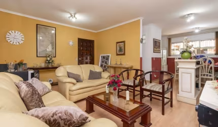 Casa com 3 quartos à venda na Rua João Protezek, Cupecê, São Paulo, 200 m2 por R$ 900.000